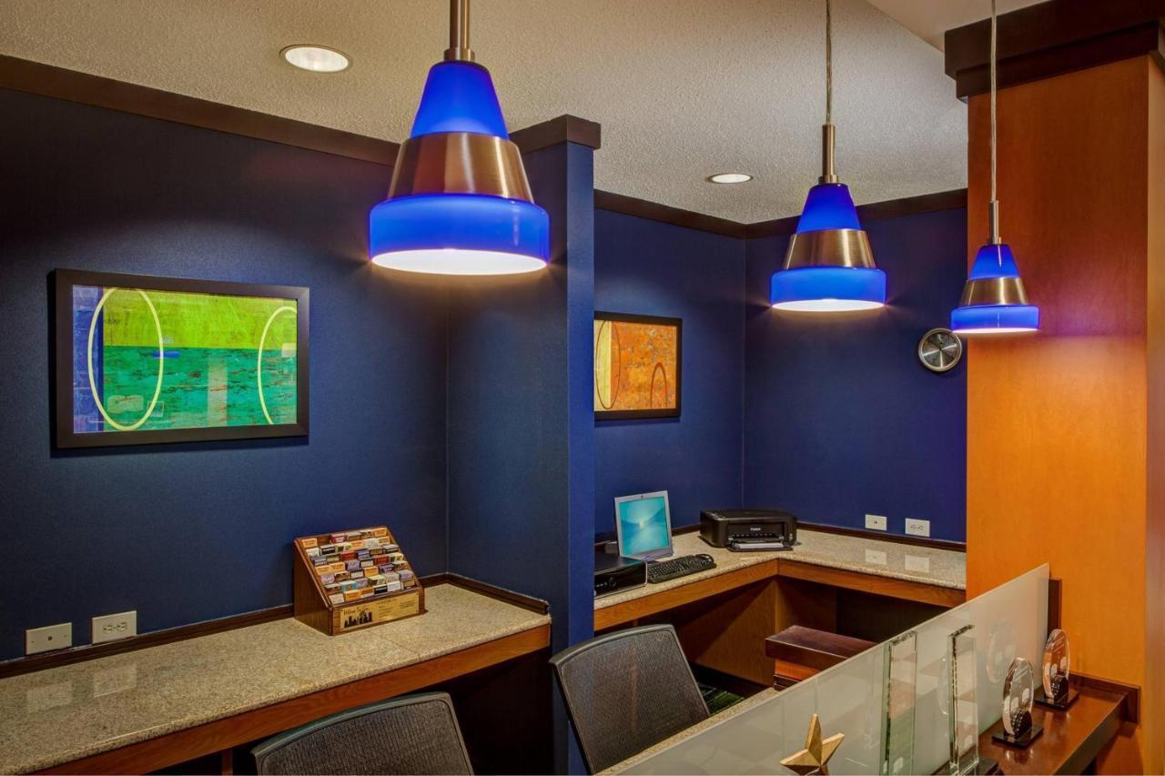 Fairfield Inn And Suites By Marriott Indianapolis/ Нобълсвил Екстериор снимка