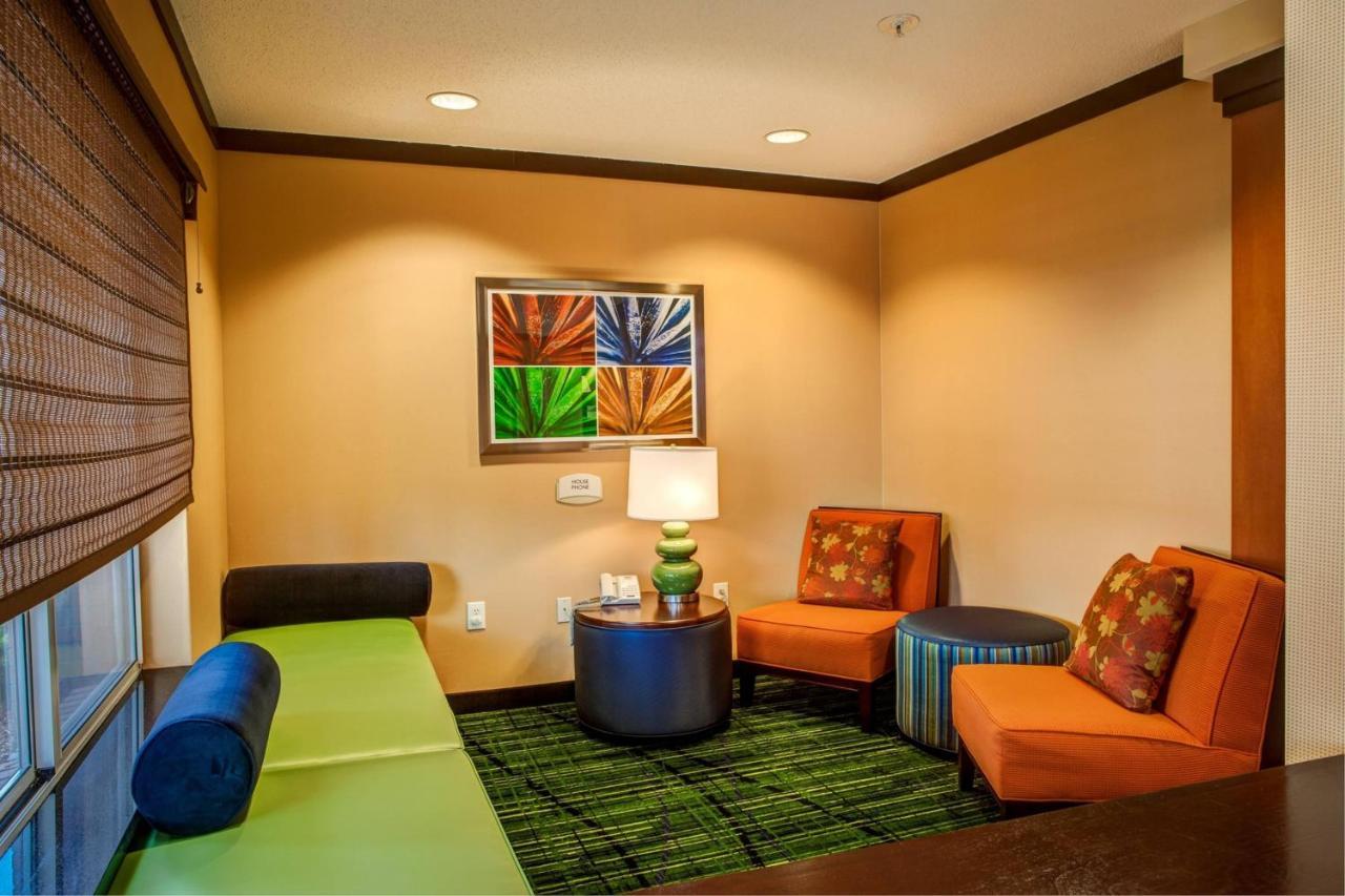 Fairfield Inn And Suites By Marriott Indianapolis/ Нобълсвил Екстериор снимка